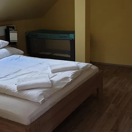 Szabo Lux Apartman Sarvar Exterior photo